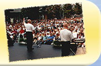 Foto: Bern Stein bei einer gro&szlig;en Veranstaltung in Leipzig